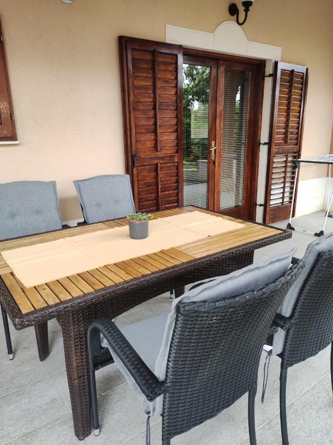 Studio Smokvica Okrug Gornji Exteriér fotografie